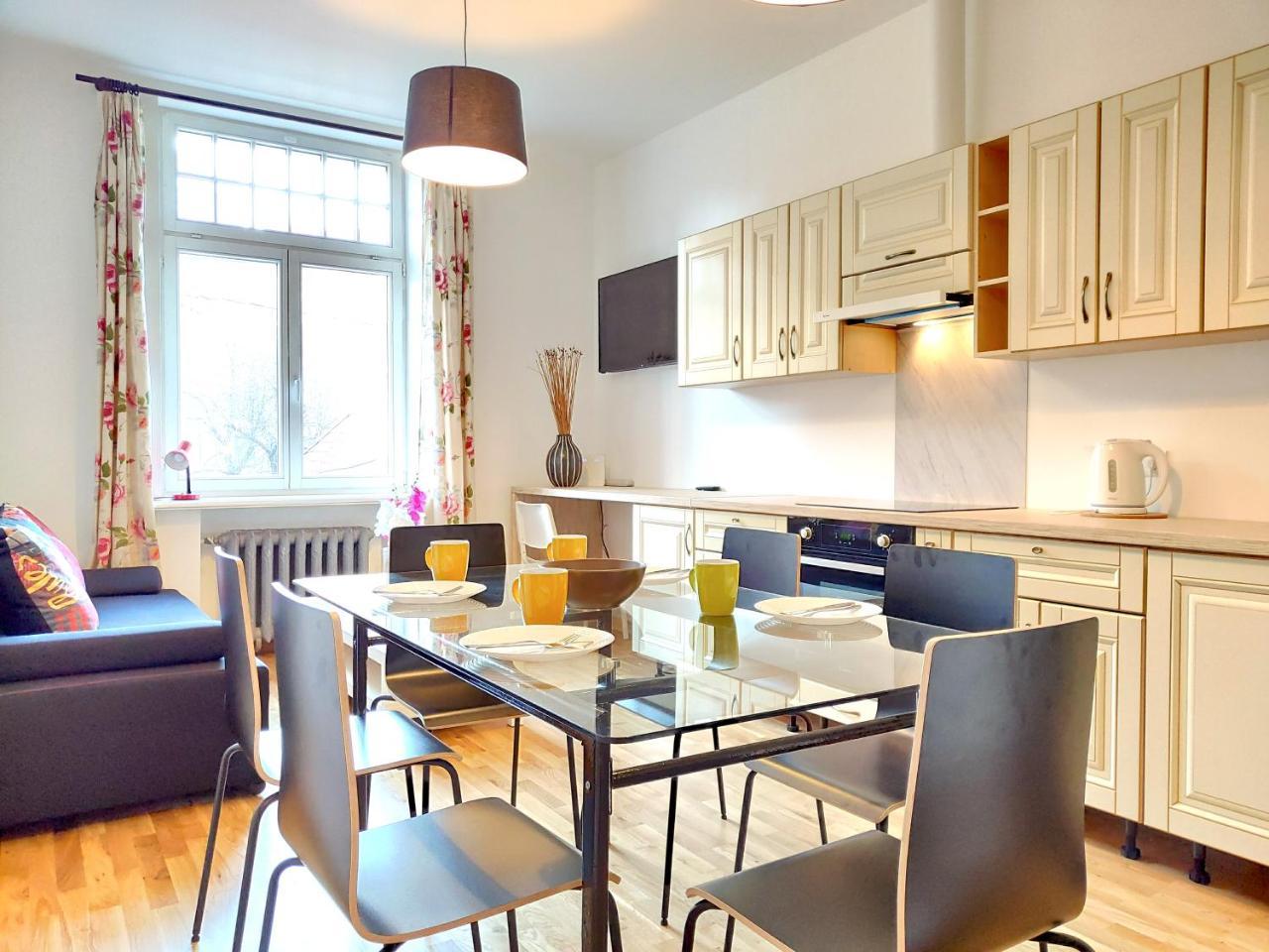 Brivibas Center Apartments Riga Ngoại thất bức ảnh